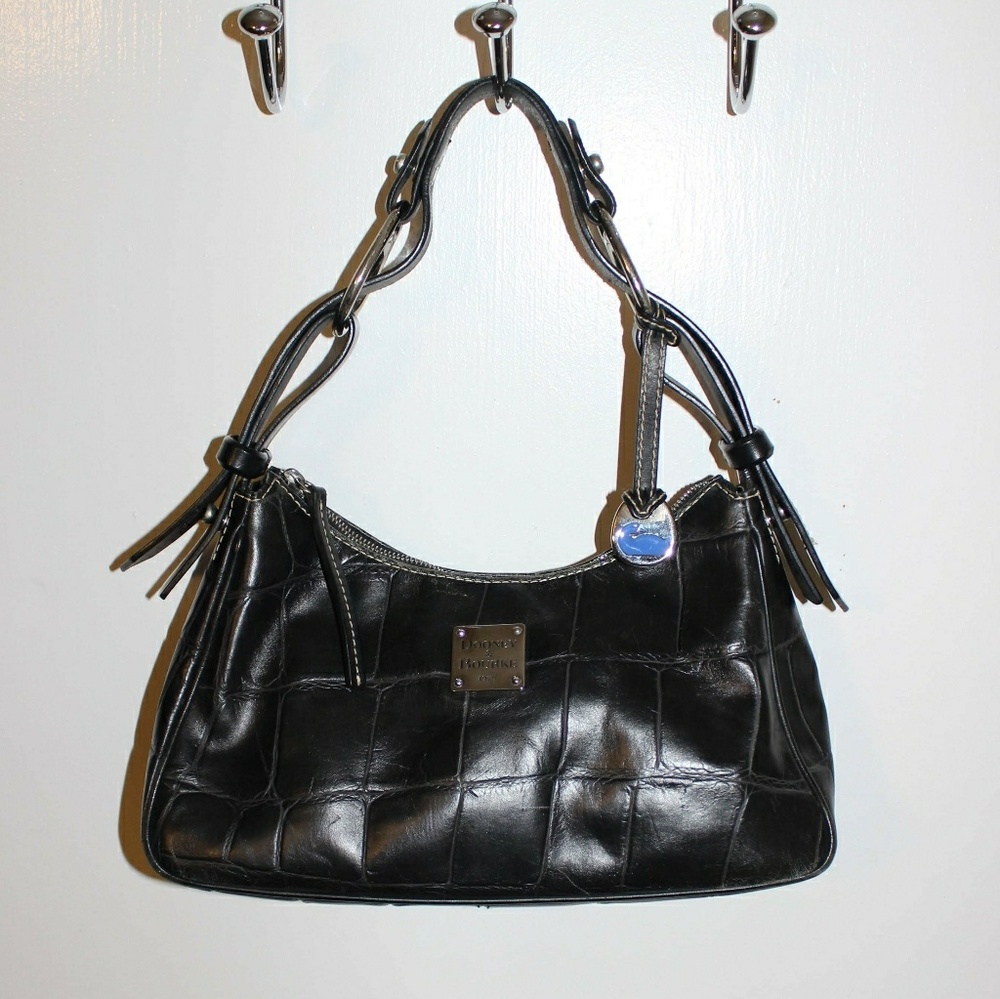 Dooney and Bourke Black Embossed Leather Hobo 👜